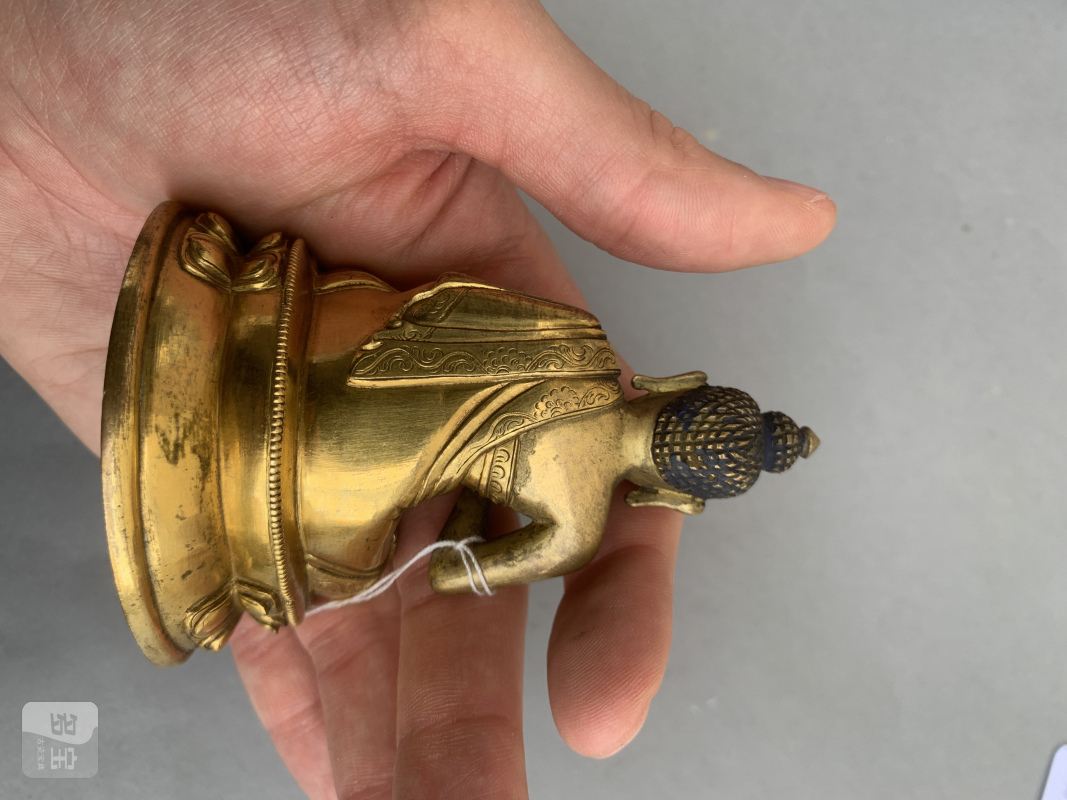A PART-GILT BRONZE FIGURE OF BUDDHA SHAKYAMUNI - 图8